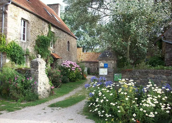 Le P\'Tit Hameau De Sey