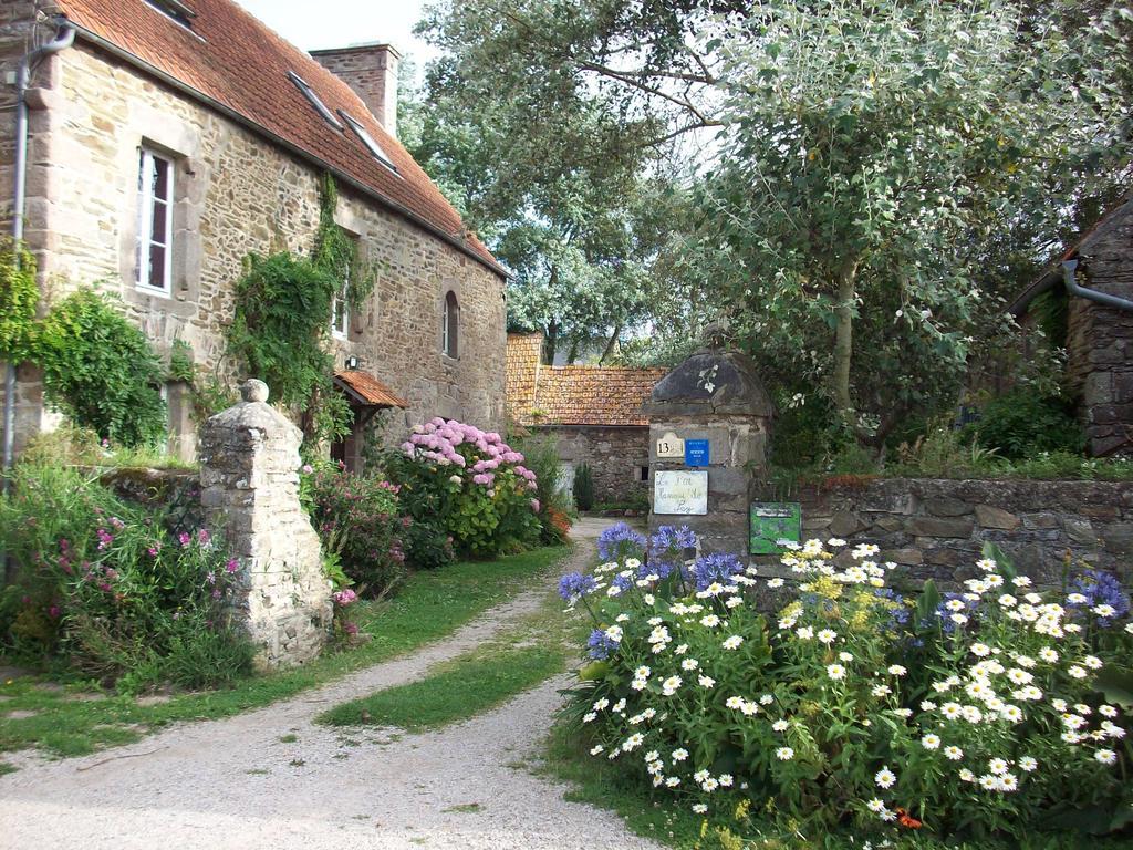 Le P'tit Hameau De Sey Hébergement de vacances *